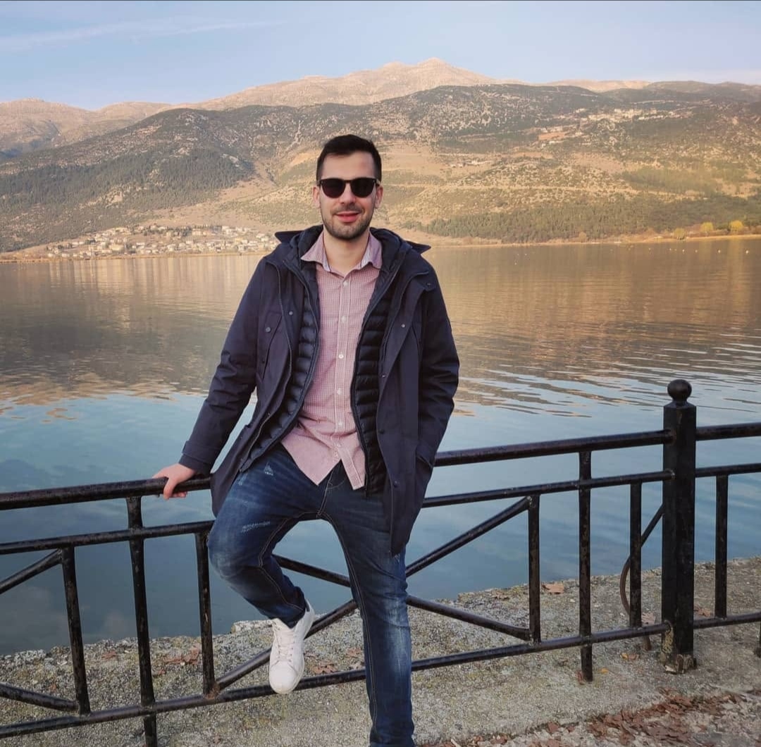 Βασίλης Παναγιωτόπουλος